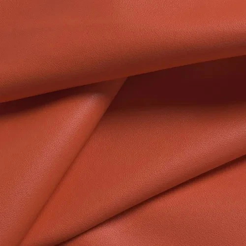 Mazda valge nappa nahk